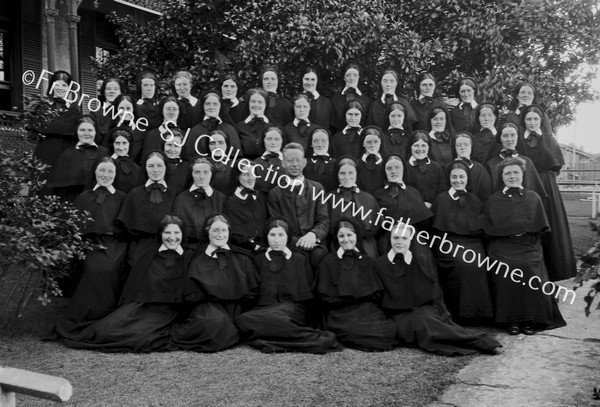 NOVICE NUNS WITH F.M.B.